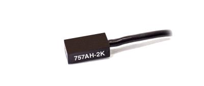 2,000g, miniature, damped, high sensitivity, adhesive mount, 25 ft cable