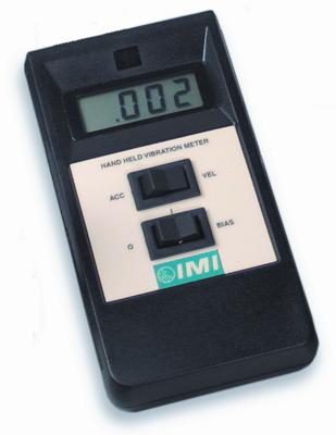 handheld vibration meter measures acceleration, velocity, and complies with iso 2954 & iso 10816