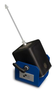4.5 lb miniature shaker, 4.5 lbf rated sine force, 0.2 pk-pk stroke, weighs only 6 pounds and can support payloads up to 2 lbs. includes trunnion mounting base and 2110g06 stinger kit.