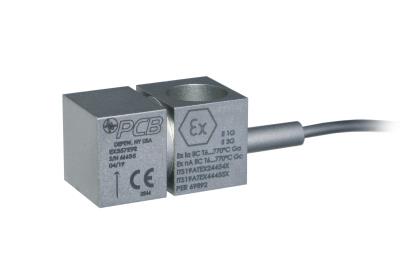 charge output accel, with uht-12tm shear sensing crystal, 2.3 pc/g, +1200 f operation, 10-ft int hardline cable with smaller 10-32 coax jack, with intrinsic safety approvals
